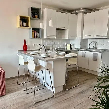 Break - Private Garage, Ac, Balcony * Βουδαπέστη
