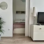 Apartmán Break - Private Garage, Ac, Balcony *