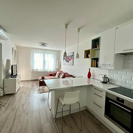 Break - Private Garage, Ac, Balcony Budapesta